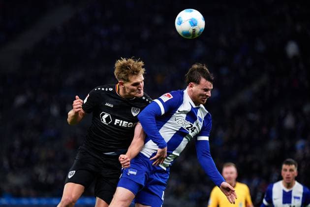 Joshua Mees (SC Preussen Muenster, 08), Linus Gechter (Hertha BSC, 44), GER, Hertha BSC vs. SC Preussen Muenster, Fussball Herren, 2. Bundesliga, Saison 2024 2025, 16. Spieltag, 13.12.2024. (DFL REGULATIONS PROHIBIT ANY USE OF PHOTOGRAPHS AS IMAGE SEQUENCES AND OR QUASI - VIDEO). GER, Hertha BSC vs. SC Preussen Muenster, Fussball Herren, 2. Bundesliga, Saison 2024 2025, 16. Spieltag, 13.12.2024. Berlin