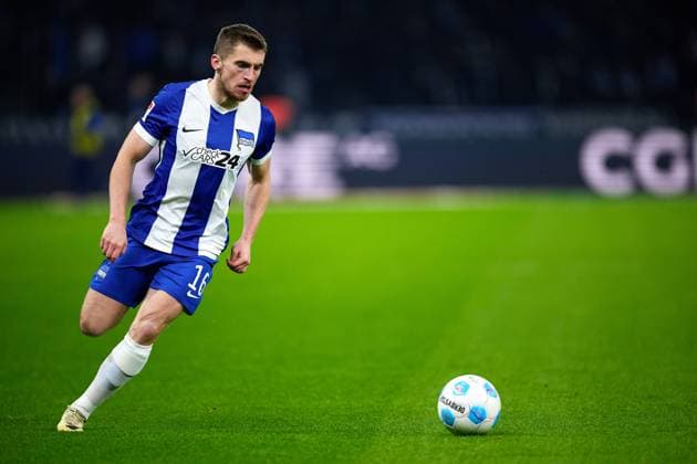 JonJoe Kenny (Hertha BSC, 16), GER, Hertha BSC vs. SC Preussen Muenster, Fussball Herren, 2. Bundesliga, Saison 2024 2025, 16. Spieltag, 13.12.2024. (DFL REGULATIONS PROHIBIT ANY USE OF PHOTOGRAPHS AS IMAGE SEQUENCES AND OR QUASI - VIDEO). GER, Hertha BSC vs. SC Preussen Muenster, Fussball Herren, 2. Bundesliga, Saison 2024 2025, 16. Spieltag, 13.12.2024. Berlin