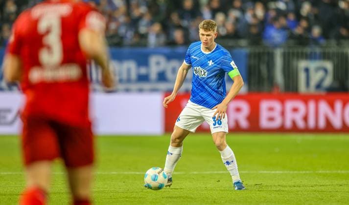 GER, Darmstadt, SV Darmstadt 98 vs 1. FC Kaiserlautern, 2. Bundesliga, Fussball, DFB, Spielzeit 2024 2025, Merck-Stadion am Böllenfalltor, 16. Spieltag, im Bild: Clemens Riedel (SV Darmstadt 98 38) DFB DFL REGULATIONS PROHIBIT ANY USE OF PHOTOGRAPHS AS IMAGE SEQUENCES AND OR QUASI-VIDEO, 14.12.2024,