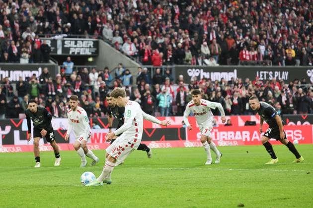 Florian Kainz (Koeln 11), Strafstoss zum 2:0, GER, 1. FC Koeln vs. 1. FC Nuernberg , 2. Fussball-Bundesliga, 16. Spieltag, Saison 2024 2025, 15.12.2024, DFL REGULATIONS PROHIBIT ANY USE OF PHOTOGRAPHS AS IMAGE SEQUENCES AND OR QUASI-VIDEO, GER, 1. FC Koeln vs. 1. FC Nuernberg , 2. Fussball-Bundesliga, 16. Spieltag, Saison 2024 2025, 15.12.2024 Koeln