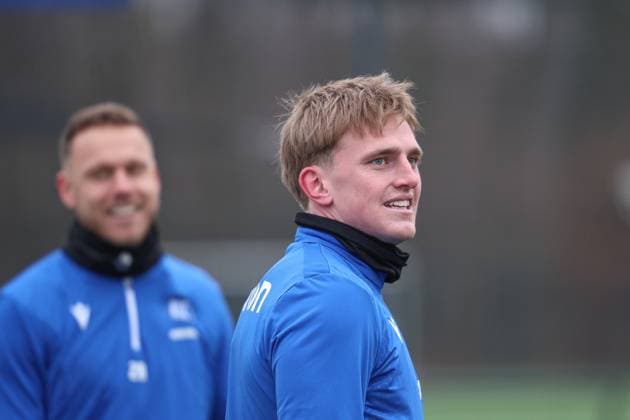 Mikkel Kaufmann (Karlsruher SC, 14), Karlsruher SC Fussball, 2. Bundesliga, Pressekonferenz und Training, 2024 2025, 17.01.2025, DFL REGULATIONS PROHIBIT ANY USE OF PHOTOGRAPHS AS IMAGE SEQUENCES AND OR QUASI-VIDEO, Karlsruher SC Fussball, 2. Bundesliga, Pressekonferenz und Training, 2024 2025, 17.01.2025 Karlsruhe