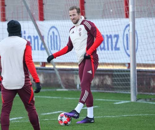 Harry Kane (FC Bayern Muenchen, 09) mit Ball beim Training, GER, Abschlusstraining, FC Bayern Muenchen, Fussball, UEFA Champions League, 7. Spieltag, Saison 2024 2025, 21.01.2025, GER, Abschlusstraining, FC Bayern Muenchen, Fussball, UEFA Champions League, 7. Spieltag, Saison 2024 2025, 21.01.2025 Muenchen Copyright: xEibner-Pressefoto JennixMaulx EP_JML