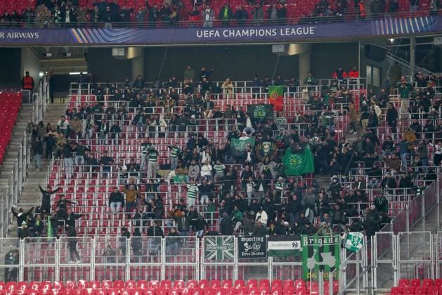 22.01.2025, xtgx, Fussball, UEFA Champions League, RB Leipzig - Sporting Lissabon emspor, v.l. Symbolfoto, Symbolbild, Symbol, Fans, Zuschauer, Publikum, nur wenige Gaestefans aus Lissabon sind im Stadion (DFL DFB REGULATIONS PROHIBIT ANY USE OF PHOTOGRAPHS as IMAGE SEQUENCES and or QUASI-VIDEO) Leipzig
