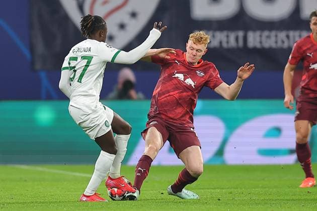 RB Leipzig - Sporting Lissabon Champions League Leipzig, 22.01.2025, Red Bull Arena, Fussball, Männer, Saison 2024 2025, UEFA Champions League, 7. Spieltag , RB Leipzig - Sporting Lissabon , Im Bild v.l.: Geovany Quenda (57, Sporting) und Nicolas Seiwald (13, RB Leipzig) ,