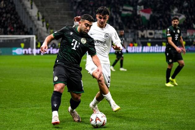 Can Uzun (Eintracht Frankfurt, 20) Can Uzun (Eintracht Frankfurt, 20) Mohammed Abu Fani (Ferencvaros 15). GER, Eintracht Frankfurt vs. Ferencvaros Budapest, Fussball, UEFA Europa League, 7. Spieltag, Spielzeit 2024 25, 23.01.2025. GER, Eintracht Frankfurt vs. Ferencvaros Budapest, Fussball, UEFA Europa League, 7. Spieltag, Spielzeit 2024 25, 23.01.2025. Frankfurt Copyright: xEibner-Pressefoto FlorianxWieganx EP_FWD