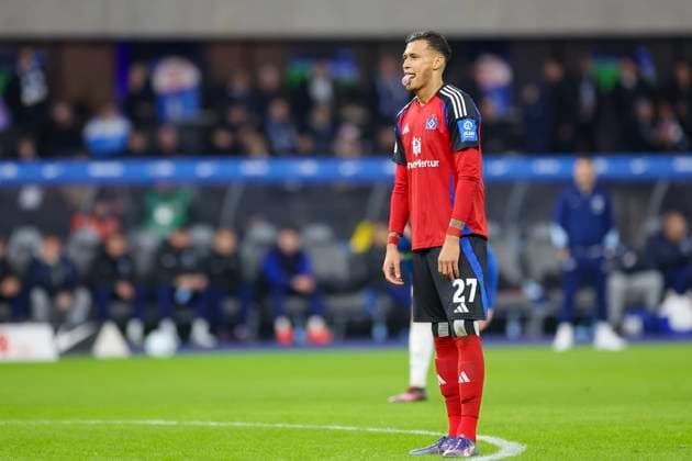 Davie Selke (Hamburger SV) lacht, 2. Bundesliga, Hertha BSC vs Hamburger SV, Olympiastadion am 25. January 2025 in Berlin, Deutschland. (Foto von Marco Steinbrenner DeFodi Images) Davie Selke (Hamburger SV) smiles, 2. Bundesliga, Hertha BSC vs Hamburger SV, Olympiastadion, January 25, 2025 in Berlin, Germany. (Photo by Marco Steinbrenner DeFodi Images) DFB DFL REGULATIONS PROHIBIT ANY USE OF PHOTOGRAPHS AS IMAGE SEQUENCES AND OR QUASI-VIDEO. Defodi-700_berlin_hsv_20250125_023