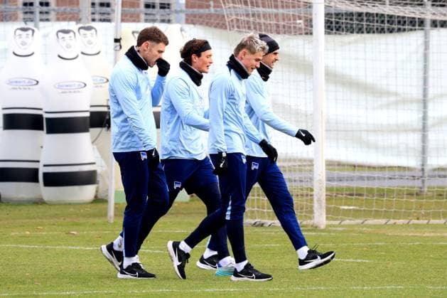 DEU, DFL, 2. FBL Hertha BSC, Training, 26.01.2025, Sportforum, Berlin, DEU, DFL, 2. FBL Hertha BSC, Training, im Bild Hertha-Spieler, Gustav Christensen (Hertha BSC Berlin 26), Fabian Reese (Hertha BSC Berlin 11), Marten Winkler (Hertha BSC Berlin 22), Smail Prevljak (Hertha BSC Berlin 9) DFL - regulations prohibit any use of Photographs as image sequences and or quasi-video Foto: Juergen Engler nordphoto GmbH