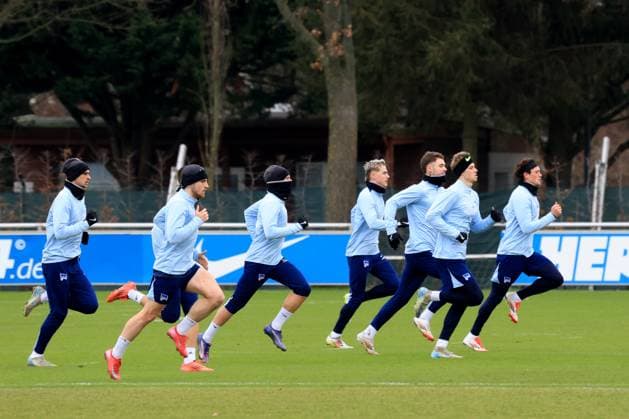 DEU, DFL, 2. FBL Hertha BSC, Training, 26.01.2025, Sportforum, Berlin, DEU, DFL, 2. FBL Hertha BSC, Training, im Bild Hertha-Spieler, DFL - regulations prohibit any use of Photographs as image sequences and or quasi-video Foto: Juergen Engler nordphoto GmbH