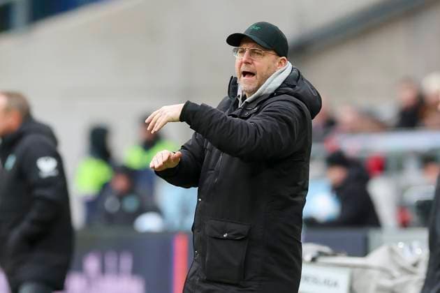Trainer Sascha Hildmann (SC Preussen Muenster) gestikuliert, 2. Bundesliga, Hannover 96 vs Preußen Münster, Heinz von Heiden Arena am 26. January 2025 in Hannover, Deutschland. (Foto von Marco Steinbrenner DeFodi Images) Trainer Sascha Hildmann (SC Preussen Muenster) gestures, 2. Bundesliga, Hannover 96 vs Preußen Münster, Heinz von Heiden Arena, January 26, 2025 in Hanover, Germany. (Photo by Marco Steinbrenner DeFodi Images) DFB DFL REGULATIONS PROHIBIT ANY USE OF PHOTOGRAPHS AS IMAGE SEQUENCES AND OR QUASI-VIDEO. Defodi-700_hannover_muenster_20250126_034