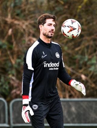 Kevin Trapp (Eintracht Frankfurt, 01) mit Ball, GER, Abschlusstraining, Eintracht Frankfurt, Fussball, UEFA Europa League, 8. Spieltag, Spielzeit 2024 25, 29.01.2025. GER, Abschlusstraining, Eintracht Frankfurt, Fussball, UEFA Europa League, 8. Spieltag, Spielzeit 2024 25, 29.01.2025. Frankfurt am Main Copyright: xEibner-Pressefoto FlorianxWieganx EP_FWD