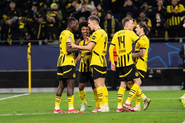 GER, UEFA Champions League, 8. Spieltag - Borussia Dortmund vs FC Shakhtar Donetsk 29.01.2025, Signal Iduna Park, Dortmund, GER, UEFA Champions League, 8. Spieltag - Borussia Dortmund vs FC Shakhtar Donetsk Im Bild: Torjubel Jubel ueber das Tor zum 1:0 durch Sehrou Guirassy (Borussia Dortmund, 9) Maximilian Beier (Borussia Dortmund, 14) Julian Brandt (Borussia Dortmund, 10) Nico Schlotterbeck (Borussia Dortmund, 4) Marcel Sabitzer (Borussia Dortmund, 20)
