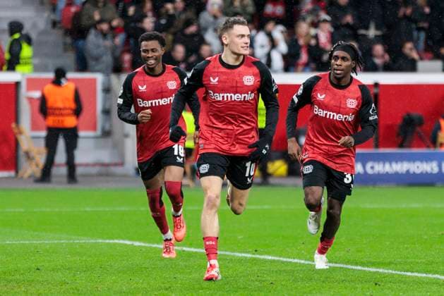 UEFA Champions League, Bayer Leverkusen - Sparta Prag, 29.01.2025 Florian Wirtz (Bayer 04 Leverkusen, 10) jubelt nach seinbem Tor zur 1:0 Führung mit Jeremie Frimpong (Bayer 04 Leverkusen, 30) und Nathan Tella (Bayer 04 Leverkusen, 19). UEFA Champions League, Bayer Leverkusen - Sparta Prag, 8. Spieltag, am 29.01.2025, BayArena, Leverkusen UEFA regulations prohibit any use of photographs as image sequences and or quasi-video Copyright: xBEAUTIFULxSPORTS Meuselx
