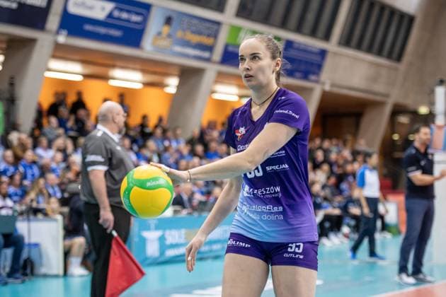 Magdalena Jurczyk (KS DevelopRes Rzeszow, 95) GER, Allianz MTV Stuttgart vs. KS DevelopRes Rzeszow, Volleyball, CEV Volleyball Champions League, Volleyball CL, VCL, Finalrunde, Achtelfinale, Spielzeit 2024 2025, 06.02.2025 GER, Allianz MTV Stuttgart vs. KS DevelopRes Rzeszow, Volleyball, CEV Volleyball Champions League, Volleyball CL, VCL, Finalrunde, Achtelfinale, Spielzeit 2024 2025, 06.02.2025 Stuttgart Copyright: xSandyxDinkelackerx EP_SDR
