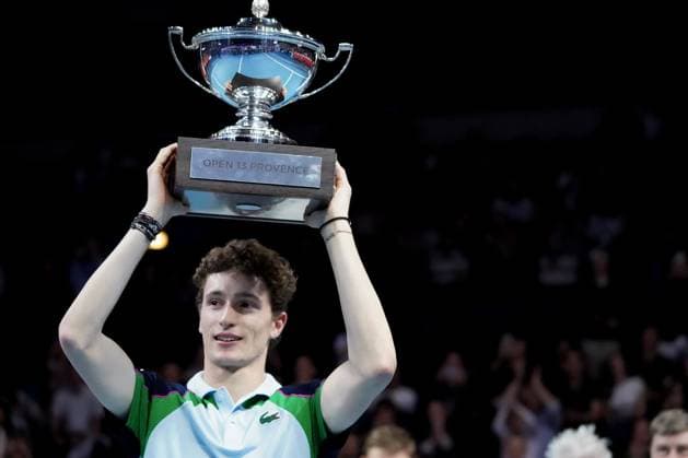 February 16, 2025, Marseille, France, FRANCE: UGO HUMBERT shone by winning his second consecutive title in Marseille, defeating HAMAD MEDJEDOVIC, the serbian, in the final (7-6, 6-4). Without dropping a set throughout the tournament, France s number 1 continues to impress and dominate on his favorite surface during the OPEN 13 provence 2025, ATP, Tennis Herren 250, french tournament, ATP Tour, Hard surface, .Indoor, on Febuary 16, 2025 at Marseille, Palais des sports, France - Photo OLLI Media Marseille FRANCE - ZUMAl184 20250216_zsp_l184_004 Copyright: xEmiliexLohmannx