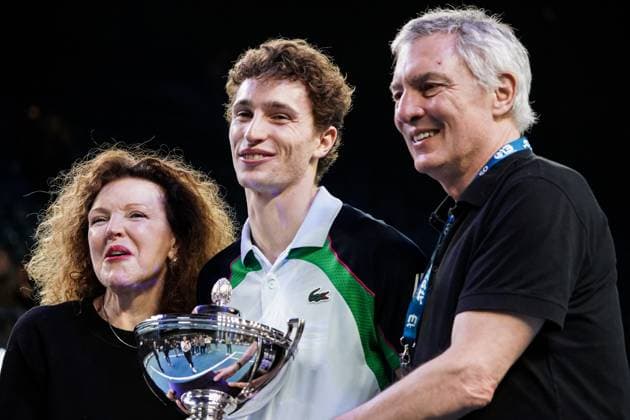 February 16, 2025, Marseille, France, FRANCE: UGO HUMBERT shone by winning his second consecutive title in Marseille, defeating HAMAD MEDJEDOVIC, the serbian, in the final (7-6, 6-4). Without dropping a set throughout the tournament, France s number 1 continues to impress and dominate on his favorite surface during the OPEN 13 provence 2025, ATP, Tennis Herren 250, french tournament, ATP Tour, Hard surface, .Indoor, on Febuary 16, 2025 at Marseille, Palais des sports, France - Photo OLLI Media Marseille FRANCE - ZUMAl184 20250216_zsp_l184_038 Copyright: xEmiliexLohmannx
