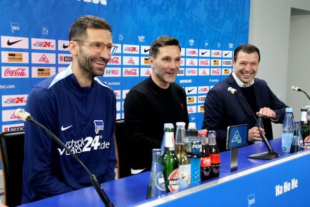 DEU, DFL, 2. FBL Hertha BSC, PK, 18.02.2025, Sportforum, Berlin, DEU, DFL, 2. FBL Hertha BSC, PK, im Bild Cheftrainer Stefan Leitl (Hertha BSC Berlin), Co-Trainer Andre Mijatovic (Hertha BSC Berlin), Benjamin Weber (Sportdirektor, Hertha BSC Berlin) DFL - regulations prohibit any use of Photographs as image sequences and or quasi-video Foto: Juergen Engler nordphoto GmbH