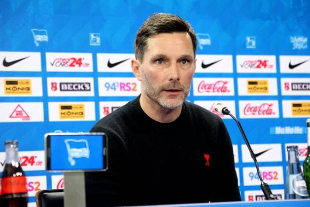 DEU, DFL, 2. FBL Hertha BSC, PK, 18.02.2025, Sportforum, Berlin, DEU, DFL, 2. FBL Hertha BSC, PK, im Bild Cheftrainer Stefan Leitl (Hertha BSC Berlin), Co-Trainer Andre Mijatovic (Hertha BSC Berlin), Benjamin Weber (Sportdirektor, Hertha BSC Berlin) DFL - regulations prohibit any use of Photographs as image sequences and or quasi-video Foto: Juergen Engler nordphoto GmbH