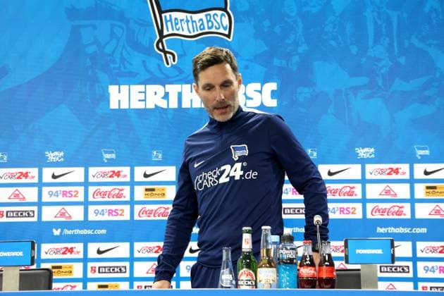 DEU, DFL, 1. FBL Hertha BSC, PK, 20.02.2025, Sportforum, Berlin, DEU, DFL, 1. FBL Hertha BSC, PK, im Bild Cheftrainer Stefan Leitl (Hertha BSC Berlin) DFL - regulations prohibit any use of Photographs as image sequences and or quasi-video Foto: Juergen Engler nordphoto GmbH nordphotoxGmbHx xEngler nph00076