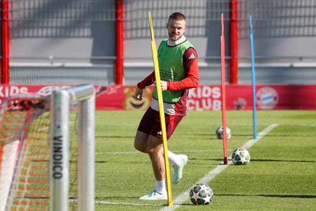 Eric Dier (FC Bayern Muenchen, 15) beim Training, GER, Abschlusstraining, FC Bayern Muenchen, Fussball, UEFA Champions League, Achtelfinale Hinspiel, Saison 2024 2025, 04.03.2025, GER, Abschlusstraining, FC Bayern Muenchen, Fussball, UEFA Champions League, Achtelfinale Hinspiel, Saison 2024 2025, 04.03.2025 Muenchen Copyright: xEibner-Pressefoto JennixMaulx EP_JML