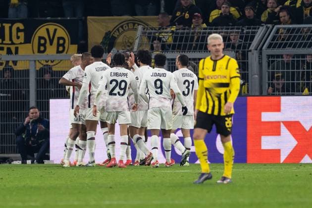 GER, UEFA Champions League, Borussia Dortmund vs OSC Lille 04.03.2025, Signal Iduna Park, Dortmund, GER, UEFA Champions League, Borussia Dortmund vs OSC Lille Im Bild: Torjubel Jubel ueber das Tor zum 1:1 durch Hakon Hakon Arnar Haraldsson (OSC Lille, 7) Ethan Mbappà Mbappe (OSC Lille, 29) Jonathan David (OSC Lille, 9) Ismaily (OSC Lille, 31)