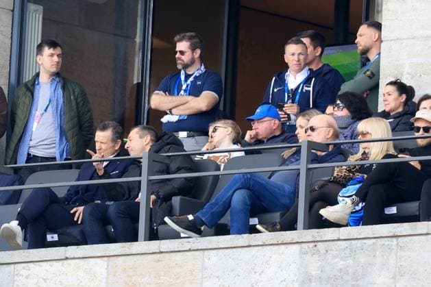 DEU, DFL, 2. FBL, Hertha BSC vs. Schalke 04, 08.03.2025, Berliner Olympiastadion, Berlin, DEU, DFL, 2. FBL, Hertha BSC vs. Schalke 04, im Bild Praesident Fabian Drescher (Hertha BSC Berlin), Thomas Herrich (Hertha Geschaeftsleitung) DFL - regulations prohibit any use of Photographs as image sequences and or quasi-video Foto: Juergen Engler nordphoto GmbH