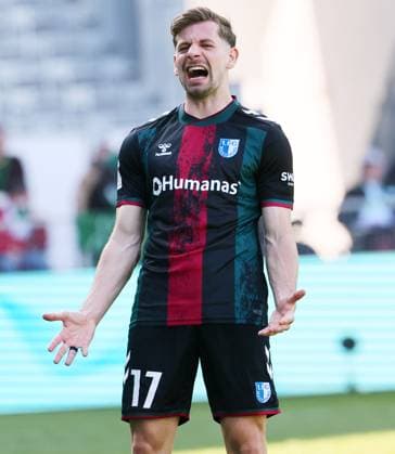 Fürth, 08.03.2025, Sportpark Ronhof, Fussball, 2.Bundesliga, 25.Spieltag , SpVgg Greuther Fürth vs. 1.FC Magdeburg , Im Bild; Alexander Nollenberger ( 17, Magdeburg). , Nur zur redaktionellen Nutzung. Only editorial use. , DFB DFL regulations prohibit any use of photographs as image sequences and or quasi-video. ,