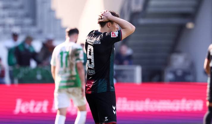 Fürth, 08.03.2025, Sportpark Ronhof, Fussball, 2.Bundesliga, 25.Spieltag , SpVgg Greuther Fürth vs. 1.FC Magdeburg , Im Bild; Martijn Kaars ( 9, Magdeburg). , Nur zur redaktionellen Nutzung. Only editorial use. , DFB DFL regulations prohibit any use of photographs as image sequences and or quasi-video. ,