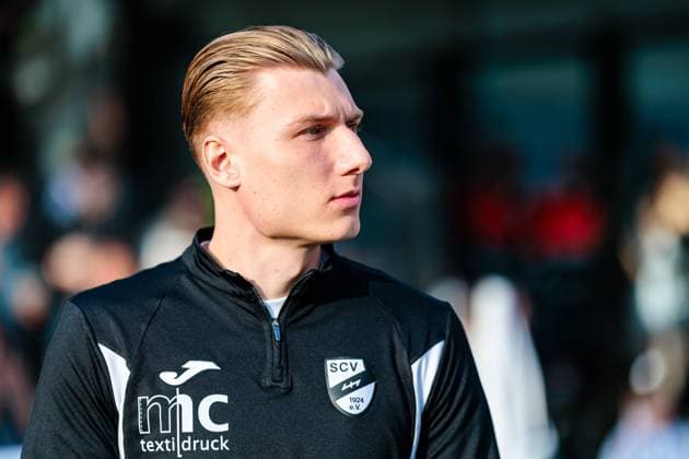 Eduard Probst (SC Verl, 17) GER, SC Verl vs. DSC Arminia Bielefeld, Fussball, 3. Liga, 27. Spieltag, Spielzeit 2024 2025, 08.03.2025 DFL Regulations prohibit any use of photographers as image sequences and or quasi-video. GER, SC Verl vs. DSC Arminia Bielefeld, Fussball, 3. Liga, 27. Spieltag, Spielzeit 2024 2025, 08.03.2025 Verl Copyright: xEibner-Pressefoto JanxRollingerx EP_JSK