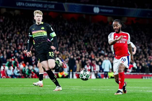 Raheem Sterling of Arsenal goes through one on one with the goalkeeper but his shot is saved by Walter Benitez of PSV Eindhoven Arsenal v PSV Eindhoven, UEFA Champions League, Round of 16, Second Leg, Football, Emirates Stadium, London, UK - 12 Mar 2025 EDITORIAL USE ONLY No use with unauthorised audio, video, data, fixture lists, club league logos or live services. Online in-match use limited to 120 images, no video emulation. No use in betting, games or single club league player publications. Copyright: xAndrewxFosker Shutterstockx 15188185aw