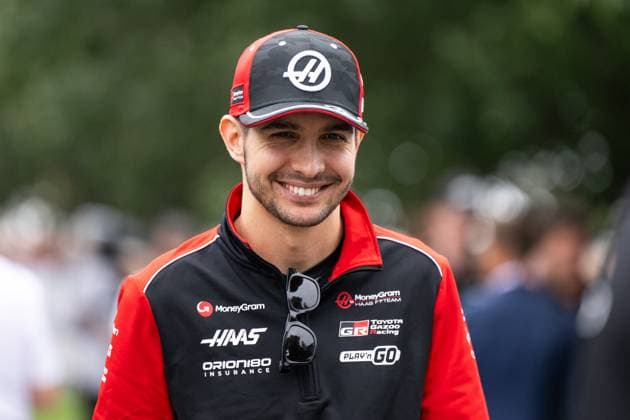 Esteban Ocon (MoneyGram Haas F1 Team, 31), AUS, Formel 1 Weltmeisterschaft, Luis Vuitton Grand Prix von Australien, Albert Park Circuit Melbourne, Media Day, Saison 2025, 13.03.2025 AUS, Formel 1 Weltmeisterschaft, Luis Vuitton Grand Prix von Australien, Albert Park Circuit Melbourne, Media Day, Saison 2025, 13.03.2025 Melbourne Copyright: xEibner-Pressefoto Memmlerx EP_MMR