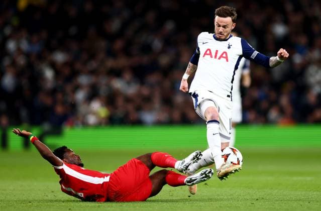 Ibrahim Sadiq of AZ Alkmaar and James Maddison of Tottenham Hotspur. Tottenham Hotspur v AZ Alkmaar, UEFA Europa League, Round of 16, Second Leg, Football, Tottenham Hotspur Stadium, London, UK - 13 Mar 2025 EDITORIAL USE ONLY No use with unauthorised audio, video, data, fixture lists, club league logos or live services. Online in-match use limited to 120 images, no video emulation. No use in betting, games or single club league player publications. Copyright: xJamesxMarsh Shutterstockx 15188196ae