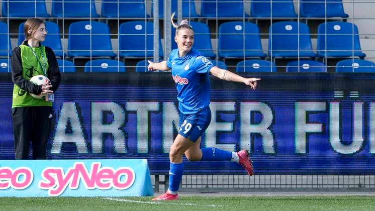 Torschützin Selina Cerci (TSG, 29), jubelt über das Tor zum 4:1, Jubel, jubeln, Torjubel, Torerfolg, celebrate the goal, goal, celebration, jubelt ueber das Tor, Freuen, Freude, freut sich, optimistisch, positiv, Spielszene, Highlight, Einzelbild, Einzelfoto, Aktion, Action, 15.03.2025, Sinsheim (Hoffenheim) (Deutschland), Fussball, Google Pixel Frauen-Bundesliga, TSG 1899 Hoffenheim - 1. FC Köln, DFB DFL REGULATIONS PROHIBIT ANY USE OF PHOTOGRAPHS AS IMAGE SEQUENCES AND OR QUASI-VIDEO.