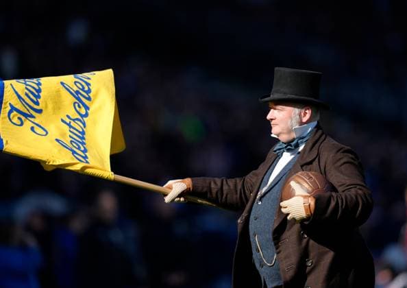 Fußball, 2. BL, Eintracht Braunschweig - Hertha BSC Szenes vor dem Spiel. GER, TSV Eintracht Braunschweig vs Hertha Berlin, Fussball, 2. Bundesliga, 26. Spieltag, Saison 2024 2025, 16.03.2025 DFL REGULATIONS PROHIBIT ANY USE OF PHOTOGRAPHS AS IMAGE SEQUENCES AND OR QUASI-VIDEO GER, TSV Eintracht Braunschweig vs Hertha Berlin, Fussball, 2. Bundesliga, 26. Spieltag, Saison 2024 2025, 16.03.2025 Braunschweig