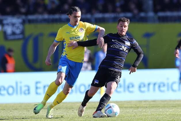 16.03.2025, xtgx, Fussball 2. Bundesliga, Eintracht Braunschweig - Hertha BSC Berlin emspor, v.l. Rayan Philippe (Braunschweig, 9), Diego Demme (Hertha, 6) Zweikampf, Duell, Kampf, tackle (DFL DFB REGULATIONS PROHIBIT ANY USE OF PHOTOGRAPHS as IMAGE SEQUENCES and or QUASI-VIDEO) Braunschweig