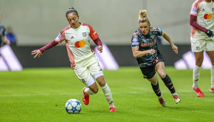 GER, München, FC Bayern München vs Olympique Lyon, Women s Champions League, Fussball, UEFA, Spielzeit 2024 2025, FC Bayern Campus, Viertelfinale, im Bild v.l.: Selma Bacha (Olympique Lyon 4), Linda Dallmann (FC Bayern München Frauen 10) DFB DFL REGULATIONS PROHIBIT ANY USE OF PHOTOGRAPHS AS IMAGE SEQUENCES AND OR QUASI-VIDEO, 18.03.2024, Copyright: HMBxMedia HendrikxHamelau