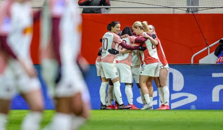 GER, München, FC Bayern München vs Olympique Lyon, Women s Champions League, Fussball, UEFA, Spielzeit 2024 2025, FC Bayern Campus, Viertelfinale, im Bild: Melchie Dumornay (Olympique Lyon 6) erzielt das 2:0 für Olympique Lyon gegen Bayern München DFB DFL REGULATIONS PROHIBIT ANY USE OF PHOTOGRAPHS AS IMAGE SEQUENCES AND OR QUASI-VIDEO, 18.03.2024, Copyright: HMBxMedia HendrikxHamelau