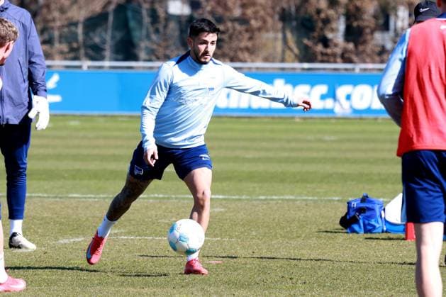 DEU, DFL, 2. FBL Hertha BSC, Training, 20.03.2025, Sportforum, Berlin, DEU, DFL, 2. FBL Hertha BSC, Training, im Bild Kevin Sessa (Hertha BSC Berlin 8) DFL - regulations prohibit any use of Photographs as image sequences and or quasi-video Foto: Juergen Engler nordphoto GmbH