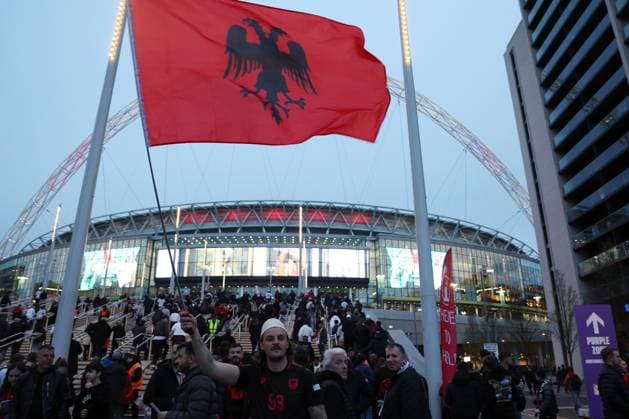 London, England, 21st March 2025. Albania fans before the FIFA World Cup, WM, Weltmeisterschaft, Fussball European Qualifying match at Wembley Stadium, London. Picture credit should read: Paul Terry Sportimage EDITORIAL USE ONLY. No use with unauthorised audio, video, data, fixture lists, club league logos or live services. Online in-match use limited to 120 images, no video emulation. No use in betting, games or single club league player publications. SPI_002_PT_England_Albania SPI-3761-0002