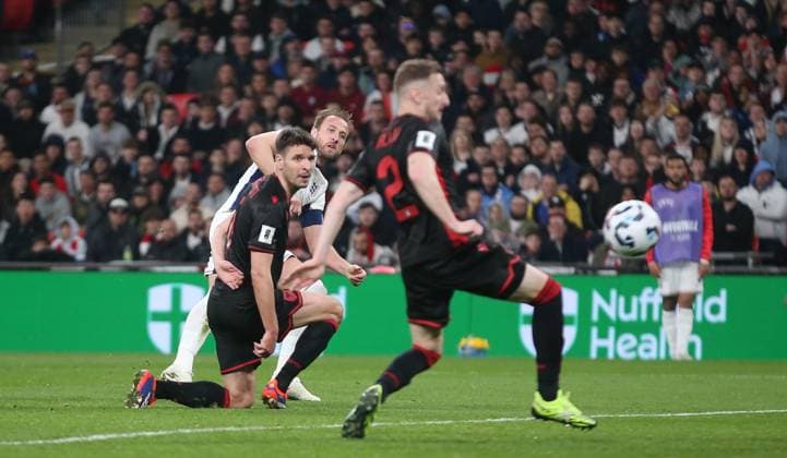 - England v Albania, FIFA World Cup, WM, Weltmeisterschaft, Fussball 2026 European Qualifier, Wembley Stadium, London, UK - 21st March 2025. GOAL 2-0, Harry Kane of England scores a goal tp put effort 2-0 ahead. - England v Albania, FIFA World Cup 2026 European Qualifier, Wembley Stadium, London, UK - 21st March 2025. Daniel Weir Crystal Pix London Wembley Stadium UK Copyright: xDanxWeirx CP_England_Albania_02