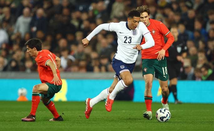 Jobe Bellingham of England Under 21 England U21, U 21 v Portugal U21, International Friendly, Länderspiel, Nationalmannschaft Football, The Hawthorns, West Bromwich, UK - 24 Mar 2025 EDITORIAL USE ONLY No use with unauthorised audio, video, data, fixture lists, club league logos or live services. Online in-match use limited to 120 images, no video emulation. No use in betting, games or single club league player publications. Copyright: xKieranxMcManus Shutterstockx 15219750x