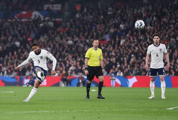London, England, 24th March 2025. Reece James of England scores the first goal from a free kick during the FIFA World Cup, WM, Weltmeisterschaft, Fussball European Qualifying match at Wembley Stadium, London. Picture credit should read: David Klein Sportimage EDITORIAL USE ONLY. No use with unauthorised audio, video, data, fixture lists, club league logos or live services. Online in-match use limited to 120 images, no video emulation. No use in betting, games or single club league player publications. SPI_034_DK_England_Latvia SPI-3762-0034