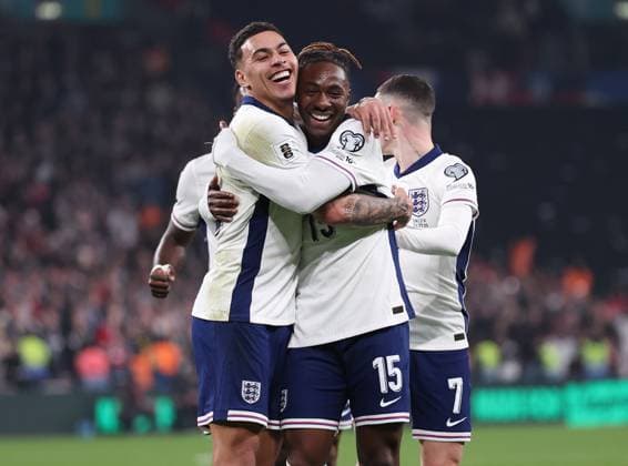London, England, 24th March 2025. Eberechi Eze of England (r) with Morgan Rogers of England (l) celebrates scoring the third goal during the FIFA World Cup, WM, Weltmeisterschaft, Fussball European Qualifying match at Wembley Stadium, London. Picture credit should read: David Klein Sportimage EDITORIAL USE ONLY. No use with unauthorised audio, video, data, fixture lists, club league logos or live services. Online in-match use limited to 120 images, no video emulation. No use in betting, games or single club league player publications. SPI_056_DK_England_Latvia SPI-3762-0056