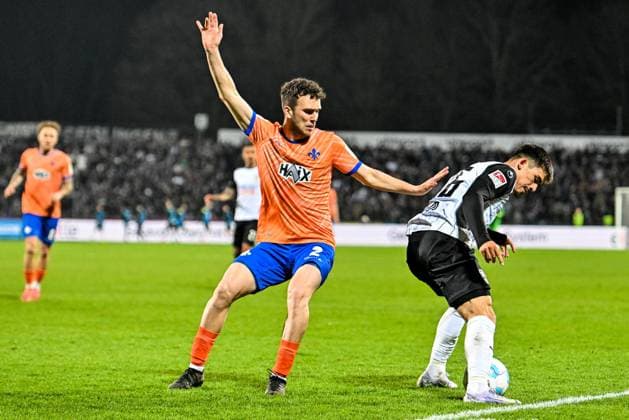 GER, 2. BL, SSV Ulm 1846 vs SV Darmstadt 98 28.03.2025, Donaustadion, Ulm, GER, 2. BL, SSV Ulm 1846 vs SV Darmstadt 98, im Bild Sergio Lopez (Darmstadt, 2), Aaron Keller (SSV Ulm, 16)