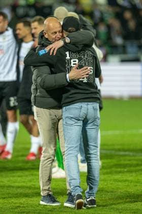 Markus Thiele und Robert Lecghleiter (SSV Ulm, Cheftrainer), GER, SSV Ulm 1846 Fussball vs. Darmstadt 98, Fussball, 2. Bundesliga, 27. Spieltag, Spielzeit 2024 2025, 28.03.2025, DFL DFB REGULATIONS PROHIBIT ANY USE OF PHOTOGRAPHS AS IMAGE SEQUENCES AND OR QUASI-VIDEO, Eibner-Pressefoto Sascha Walther GER, SSV Ulm 1846 Fussball vs. Darmstadt 98, Fussball, 2. Bundesliga, 27. Spieltag, Spielzeit 2024 2025, 28.03.2025 Ulm