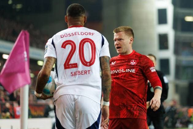 Jean Zimmer (1.FC Kaiserslautern) und Jamil Siebert (Fortuna Duesseldorf), 1. FC Kaiserslautern vs Fortuna Duesseldorf, Fussball, 2. Bundesliga, Saison 2024 2025, 27. Spieltag, 29.03.2025 1. FC Kaiserslautern vs Fortuna Duesseldorf, Fussball, 2. Bundesliga, Saison 2024 2025, 27. Spieltag, 29.03.2025 Kaiserslautern