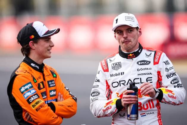F1 - JAPANESE GRAND PRIX 2025 VERSTAPPEN Max (ned), Red Bull Racing RB21, portrait and PIASTRI Oscar (aus), McLaren F1 Team MCL39, portrait during the Formula 1 Lenovo Japanese Grand Prix 2025, 3rd round of the 2025 FIA Formula One World Championship, WM, Weltmeisterschaft from April 4 to 6, 2025 on the Suzuka Circuit, in Suzuka, Japan - SuzukaJapan Copyright: xEricxAlonsox