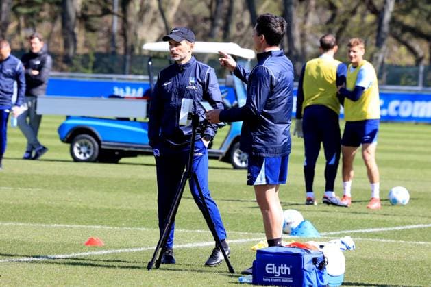 DEU, DFL, 2. FBL Hertha BSC, Training, 08.04.2025, Sportforum, Berlin, DEU, DFL, 2. FBL Hertha BSC, Training, im Bild Cheftrainer Stefan Leitl (Hertha BSC Berlin), Konditionstrainer Hendrik Kuchno (Hertha BSC Berlin) DFL - regulations prohibit any use of Photographs as image sequences and or quasi-video Foto: Juergen Engler nordphoto GmbH