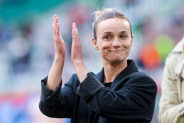 Lina Magull (Germany) jubelt, UEFA Women s Nations League 2024 25 Grp A1 MD4, Germany and Scotland, VfL Wolfsburg Arena am 08. April 2025 in Wolfsburg, Deutschland. (Foto von Marco Steinbrenner DeFodi Images) Lina Magull (Germany) cheers, UEFA Women s Nations League 2024 25 Grp A1 MD4, Germany and Scotland, VfL Wolfsburg Arena, April 8, 2025 in Wolfsburg, Germany. (Photo by Marco Steinbrenner DeFodi Images)