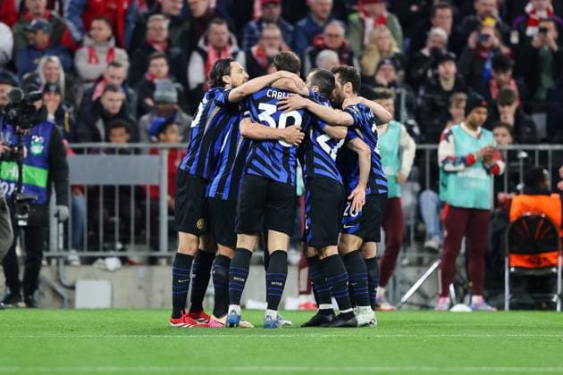 Jubel zum Tor zum 0:1 durch Lautaro Martinez (Inter Mailand, 10), GER, FC Bayern Muenchen vs. Inter Mailand, Fussball, UEFA Champions League, Viertelfinale Hinspiel, Spielzeit 2024 2025, 08.04.2025, GER, FC Bayern Muenchen vs. Inter Mailand, Fussball, UEFA Champions League, Viertelfinale Hinspiel, Spielzeit 2024 2025, 08.04.2025 Muenchen Copyright: xEibner-Pressefoto JennixMaulx EP_JML