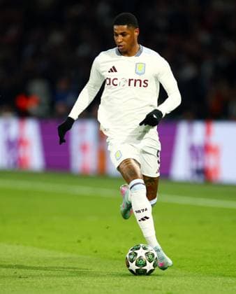 Marcus Rashford of Aston Villa. Paris Saint-Germain v Aston Villa, UEFA Champions League, Quarter-Finals, 1st Leg, Football, Parc des Princes, Paris, France - 09 Apr 2025 EDITORIAL USE ONLY No use with unauthorised audio, video, data, fixture lists, club league logos or live services. Online in-match use limited to 120 images, no video emulation. No use in betting, games or single club league player publications. Copyright: xJamesxMarsh Shutterstockx 15243606bb